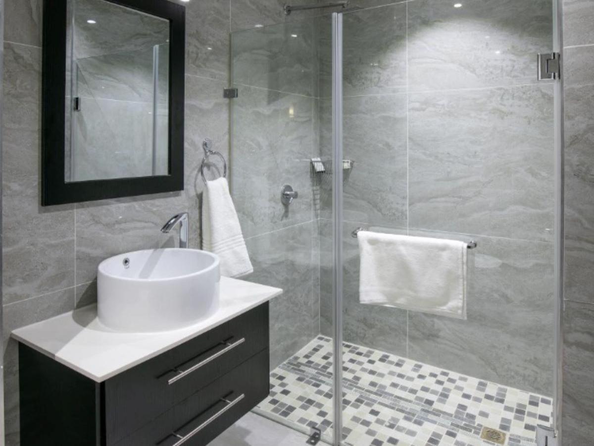 The Grand Aria Hotel And Conference Centre Gaborone Chambre photo