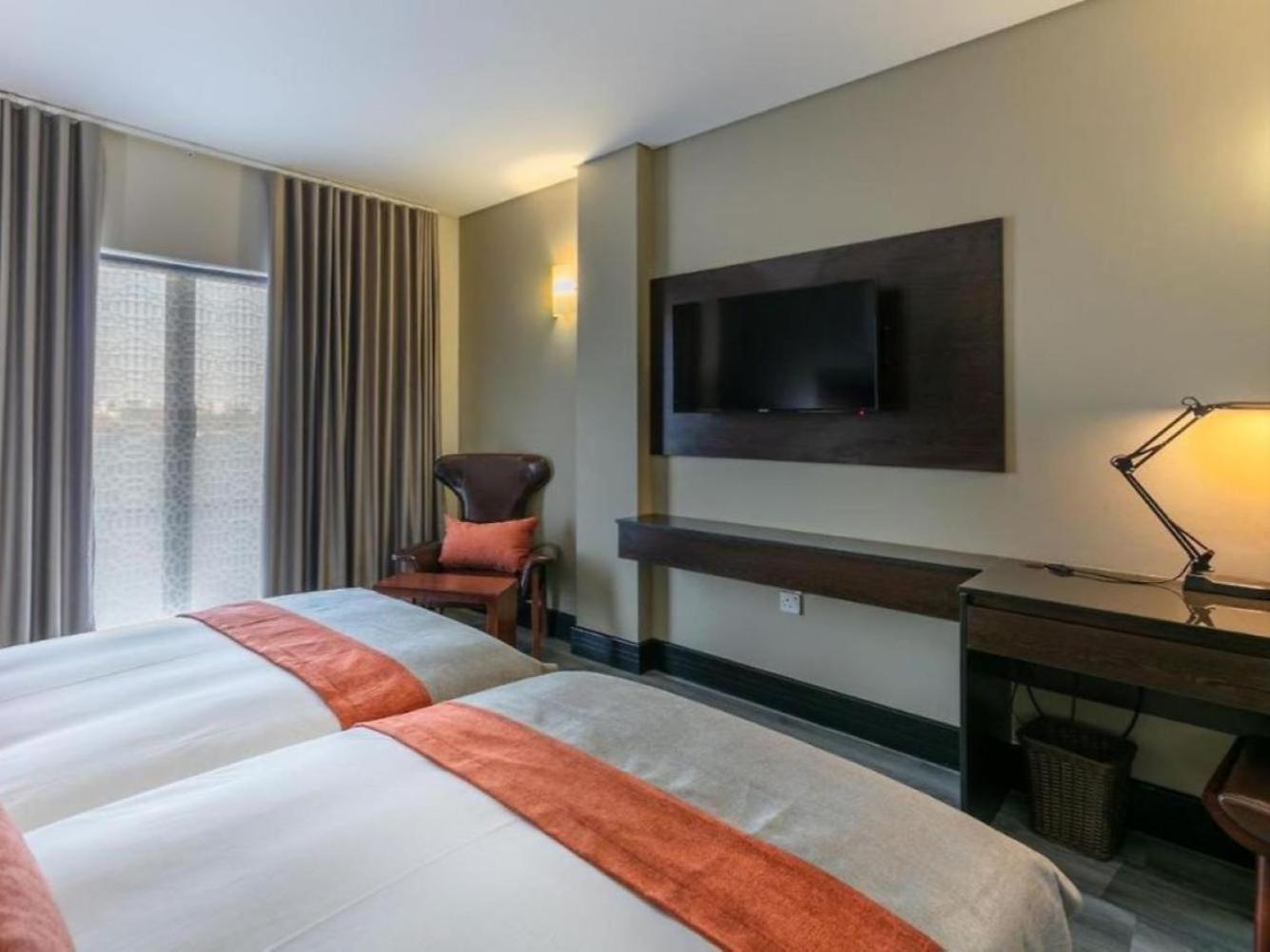 The Grand Aria Hotel And Conference Centre Gaborone Chambre photo