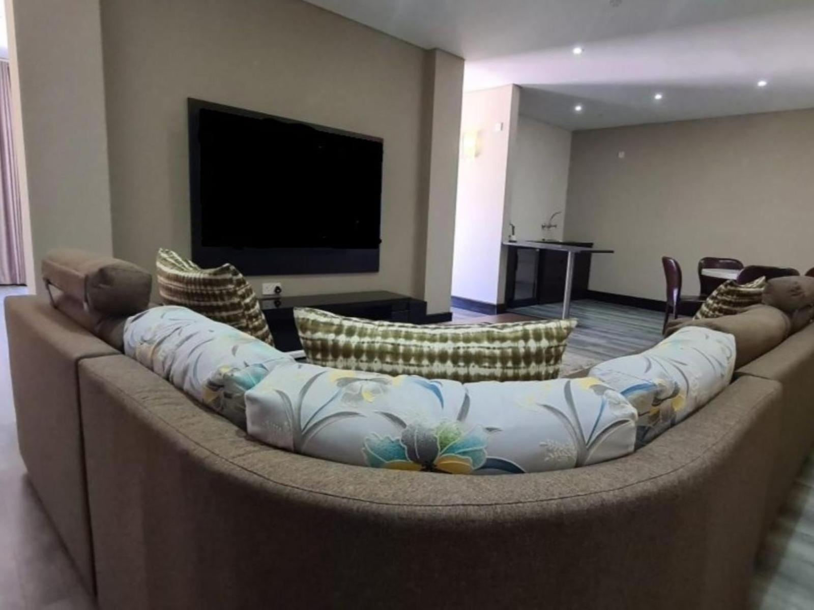 The Grand Aria Hotel And Conference Centre Gaborone Chambre photo