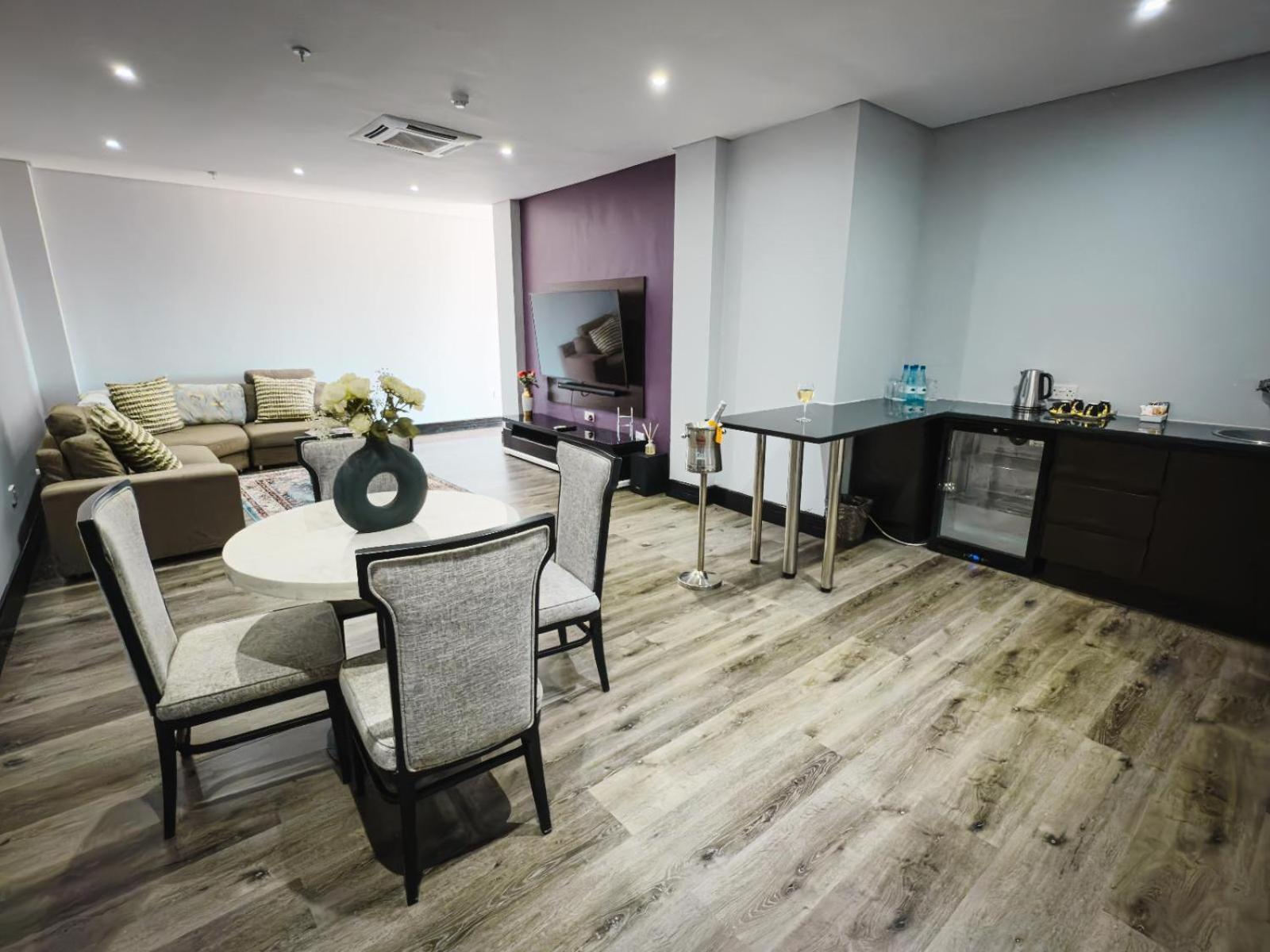 The Grand Aria Hotel And Conference Centre Gaborone Chambre photo